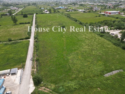 Πωλείται αγροτεμάχιο συνολικής έκτασης 45.212 τ.μ. στην περιοχή της Μπάφρας ( Ανατολής) Ιωαννίνων Τιμή πώλησης: 700.000 ευρώ