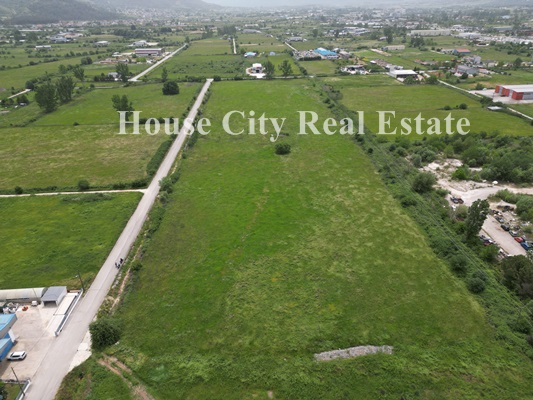 Πωλείται αγροτεμάχιο συνολικής έκτασης 45.212 τ.μ. στην περιοχή της Μπάφρας ( Ανατολής) Ιωαννίνων Τιμή πώλησης: 700.000 ευρώ