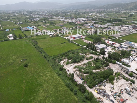 Πωλείται αγροτεμάχιο συνολικής έκτασης 45.212 τ.μ. στην περιοχή της Μπάφρας ( Ανατολής) Ιωαννίνων Τιμή πώλησης: 700.000 ευρώ