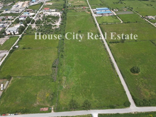 Πωλείται αγροτεμάχιο συνολικής έκτασης 45.212 τ.μ. στην περιοχή της Μπάφρας ( Ανατολής) Ιωαννίνων Τιμή πώλησης: 700.000 ευρώ