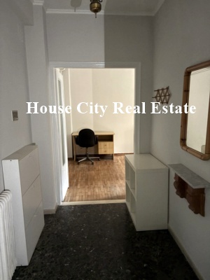 Ενοικιάζεται τριάρι 67 τ.μ. στο κέντρο των Ιωαννίνων τιμή ενοικίασης: 320 ευρώ